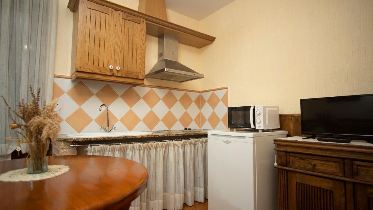 Casa Rural Santa Elena Villafranca de los Caballeros Buitenkant foto
